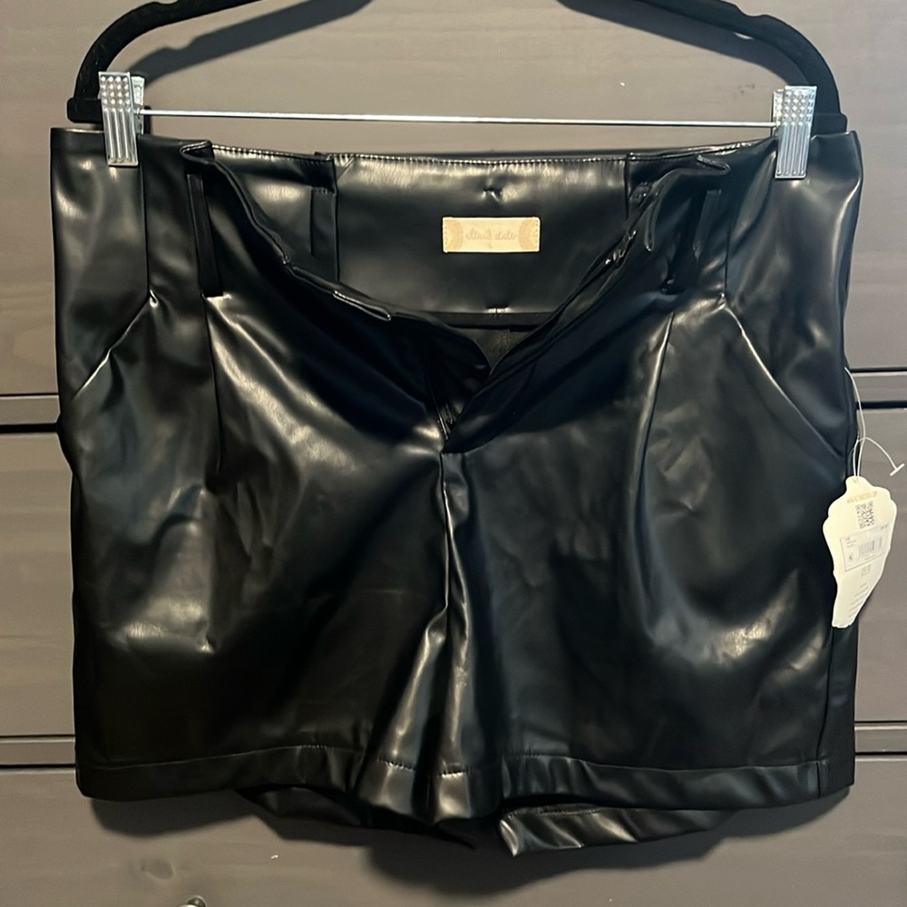 Stylish black faux leather shorts